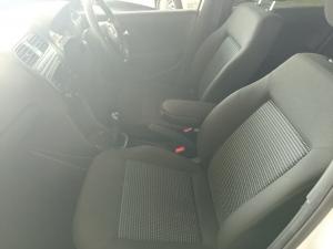 Volkswagen Polo Vivo hatch 1.4 Comfortline - Image 14