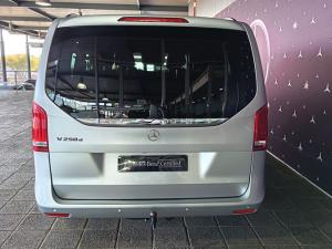 Mercedes-Benz V-Class V250d Avantgarde AMG Line - Image 6