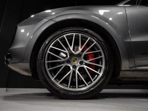 Porsche Cayenne GTS coupe - Image 20