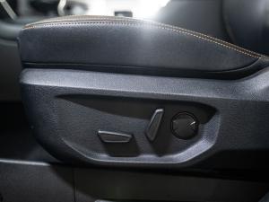 Ford Everest 3.0TD V6 4WD Wildtrak - Image 40