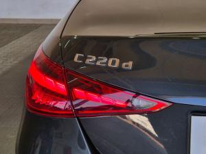 Mercedes-Benz C-Class C220d Avantgarde - Image 14