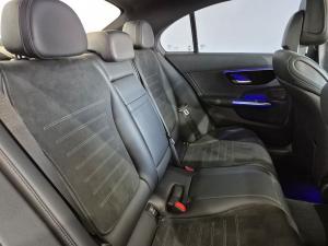 Mercedes-Benz C-Class C220d Avantgarde - Image 26