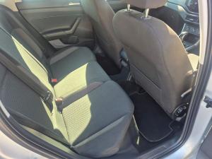 Volkswagen Polo hatch 1.0TSI Life auto - Image 13