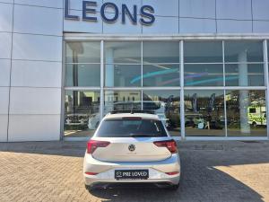 Volkswagen Polo hatch 1.0TSI Life auto - Image 9