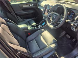 Volvo XC40 B4 Plus Dark - Image 15
