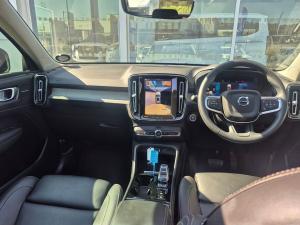 Volvo XC40 B4 Plus Dark - Image 19