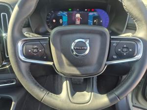 Volvo XC40 B4 Plus Dark - Image 22