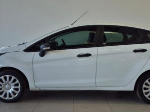 Ford Fiesta 5-door 1.4 Ambiente (aircon+audio) - Image 4