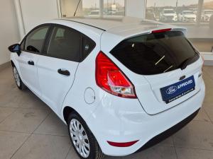 Ford Fiesta 5-door 1.4 Ambiente (aircon+audio) - Image 5