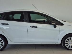 Ford Fiesta 5-door 1.4 Ambiente (aircon+audio) - Image 8