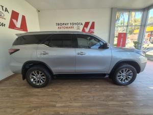 Toyota Fortuner 2.8GD-6 4x4 VX - Image 3