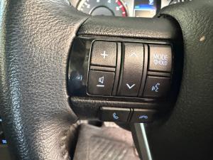 Toyota Hilux 2.8GD-6 double cab Raider auto - Image 9