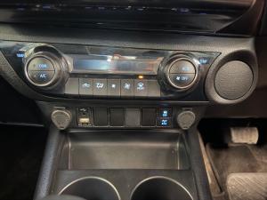 Toyota Hilux 2.8GD-6 double cab Raider auto - Image 14
