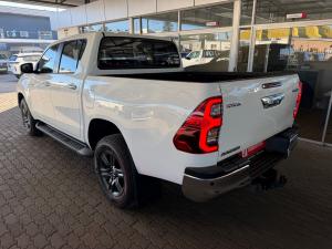 Toyota Hilux 2.8GD-6 double cab Raider auto - Image 19