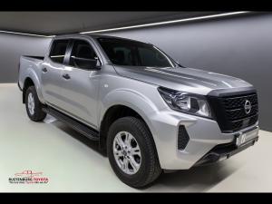 Nissan Navara 2.5DDTi double cab SE Plus auto - Image 1
