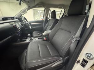 Toyota Hilux 2.4GD-6 double cab 4x4 Raider auto - Image 7