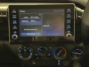 Toyota Hilux 2.4GD-6 double cab 4x4 Raider auto - Image 13