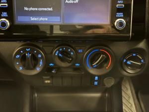 Toyota Hilux 2.4GD-6 double cab 4x4 Raider auto - Image 14