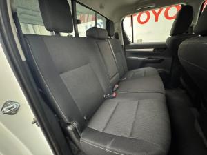 Toyota Hilux 2.4GD-6 double cab 4x4 Raider auto - Image 16