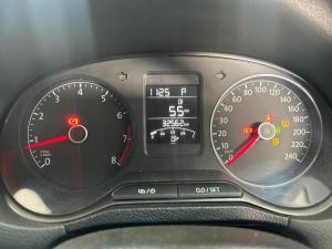 Volkswagen Polo Vivo hatch 1.6 Comfortline auto - Image 11