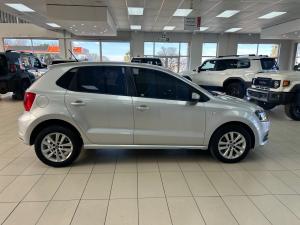 Volkswagen Polo Vivo hatch 1.6 Comfortline auto - Image 3