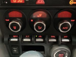 Toyota 86 2.0 high auto - Image 12