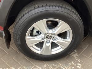 Toyota RAV4 2.0 GX auto - Image 20