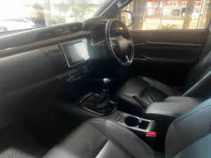 Toyota Hilux 2.8GD-6 double cab 4x4 Raider - Image 7