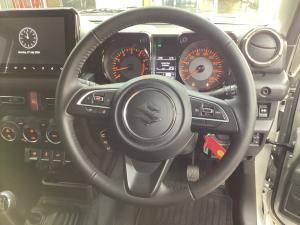 Suzuki Jimny 1.5 GLX AllGrip 5-door manual - Image 8