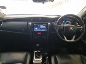 Toyota Fortuner 2.4GD-6 auto - Image 6
