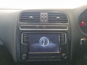 Volkswagen Polo Vivo hatch 1.4 Comfortline - Image 13