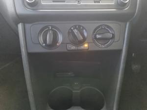 Volkswagen Polo Vivo hatch 1.4 Comfortline - Image 14