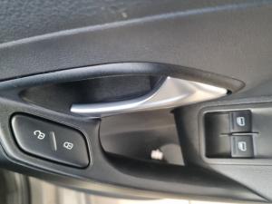 Volkswagen Polo Vivo hatch 1.4 Comfortline - Image 21