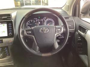 Toyota Land Cruiser Prado 2.8GD VX-L - Image 8