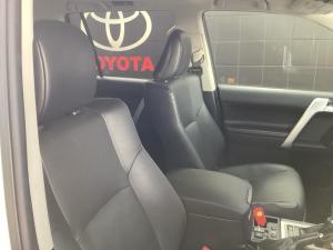 Toyota Land Cruiser Prado 2.8GD VX-L - Image 17