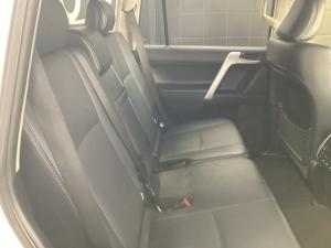 Toyota Land Cruiser Prado 2.8GD VX-L - Image 18