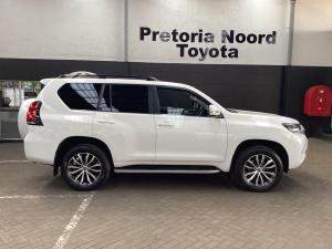 Toyota Land Cruiser Prado 2.8GD VX-L - Image 3