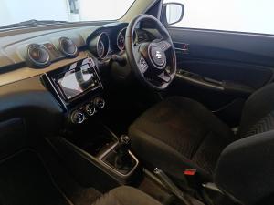 Suzuki Swift 1.2 GLX manual - Image 7
