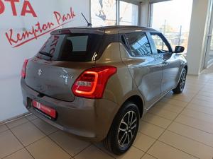 Suzuki Swift 1.2 GLX manual - Image 2