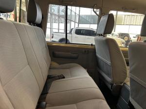 Toyota Land Cruiser 79 4.5D-4D V8 double cab LX - Image 13