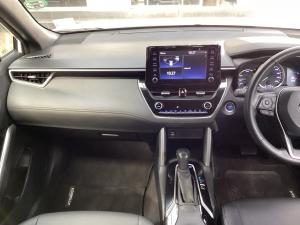 Toyota Corolla Cross 1.8 Hybrid XS - Image 15