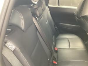 Toyota Corolla Cross 1.8 Hybrid XS - Image 18