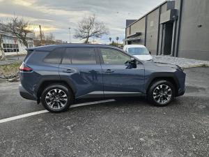 Toyota RAV4 2.5 HEV VX E-Four - Image 3