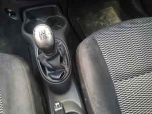 Nissan Micra Active 1.2 Visia - Image 10