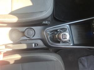 Hyundai i20 1.2 Fluid - Image 12