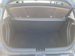 Hyundai i20 1.2 Fluid - Image 17
