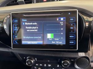 Toyota Hilux 2.8GD-6 double cab Raider auto - Image 13