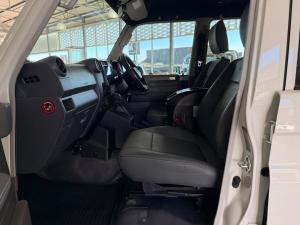 Toyota Land Cruiser 79 2.8GD-6 double cab auto - Image 7