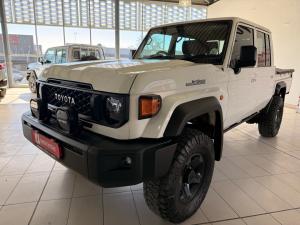 Toyota Land Cruiser 79 2.8GD-6 double cab auto - Image 17