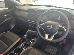 Nissan Magnite 1.0 Visia - Image 6